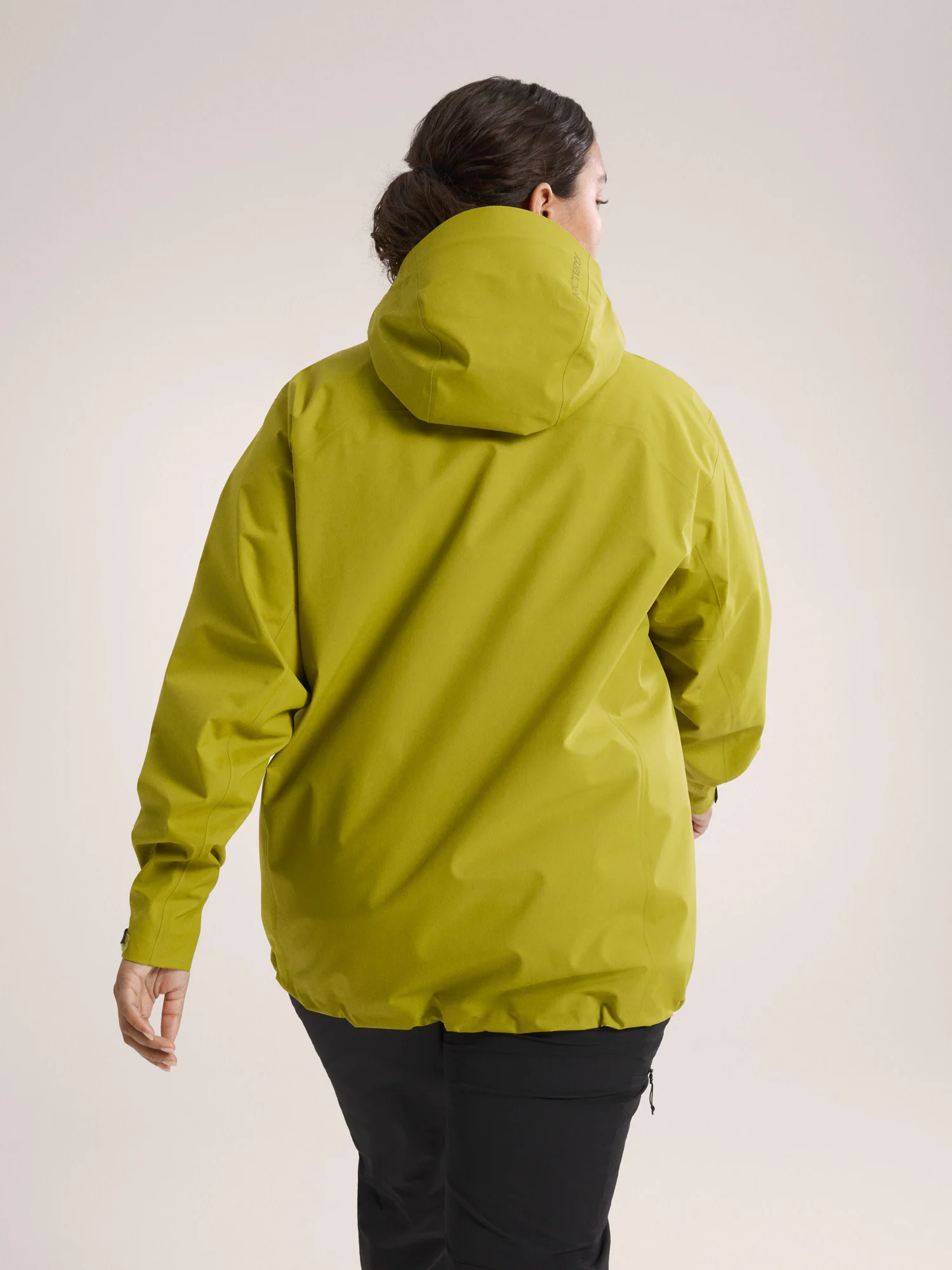 Beta Jacket Women's - Image 4