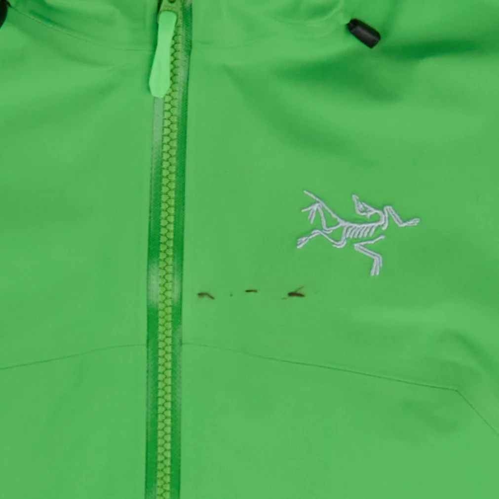 Beta Lightweight Jacket Women's - Image 2