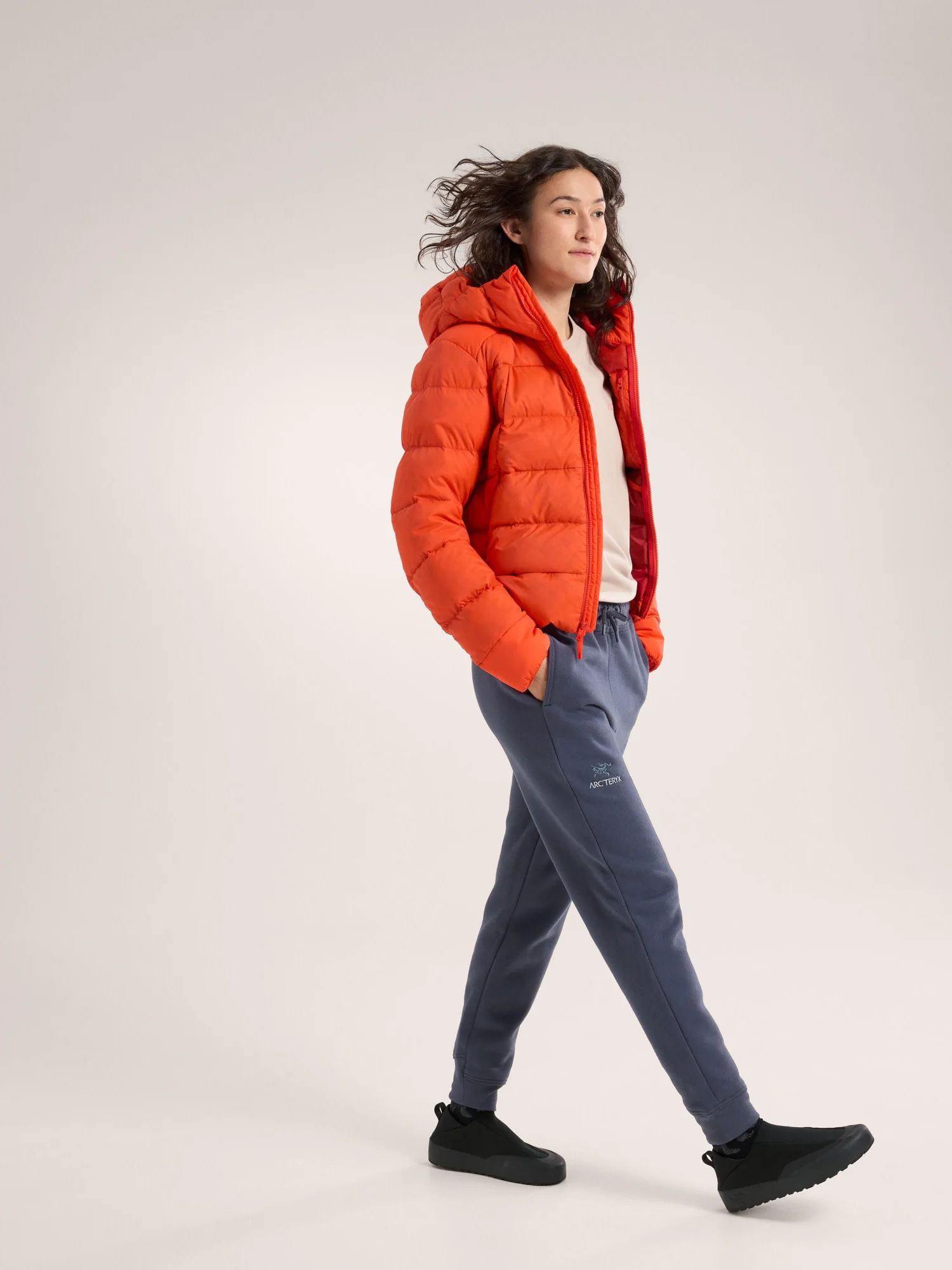 Emblem Fleece Jogger Women's - Image 3