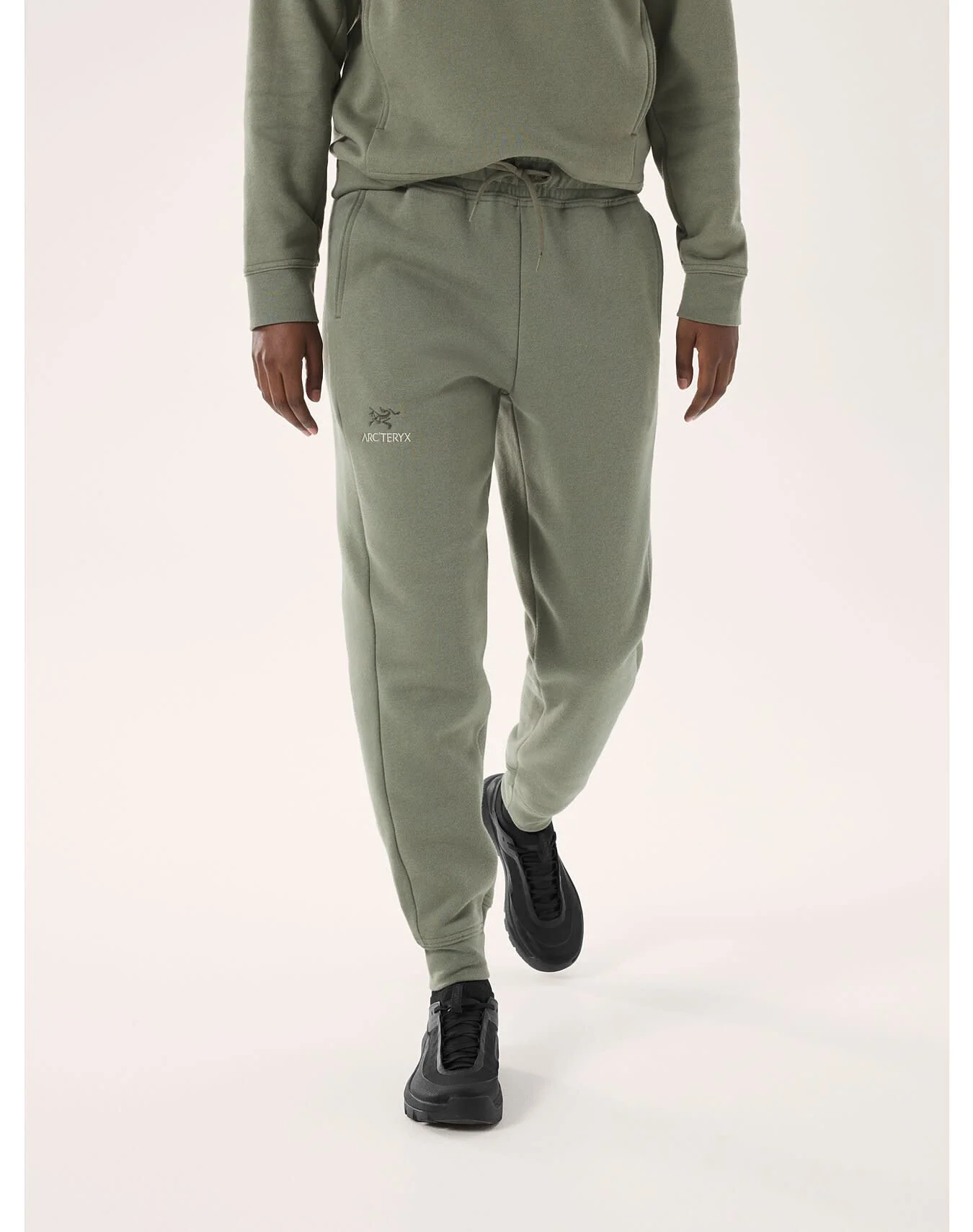 Emblem Fleece Jogger Women's