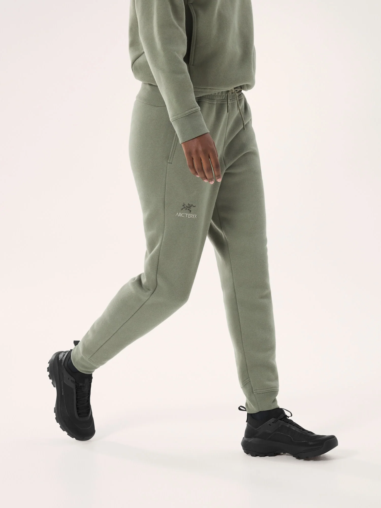 Emblem Fleece Jogger Women's - Image 5