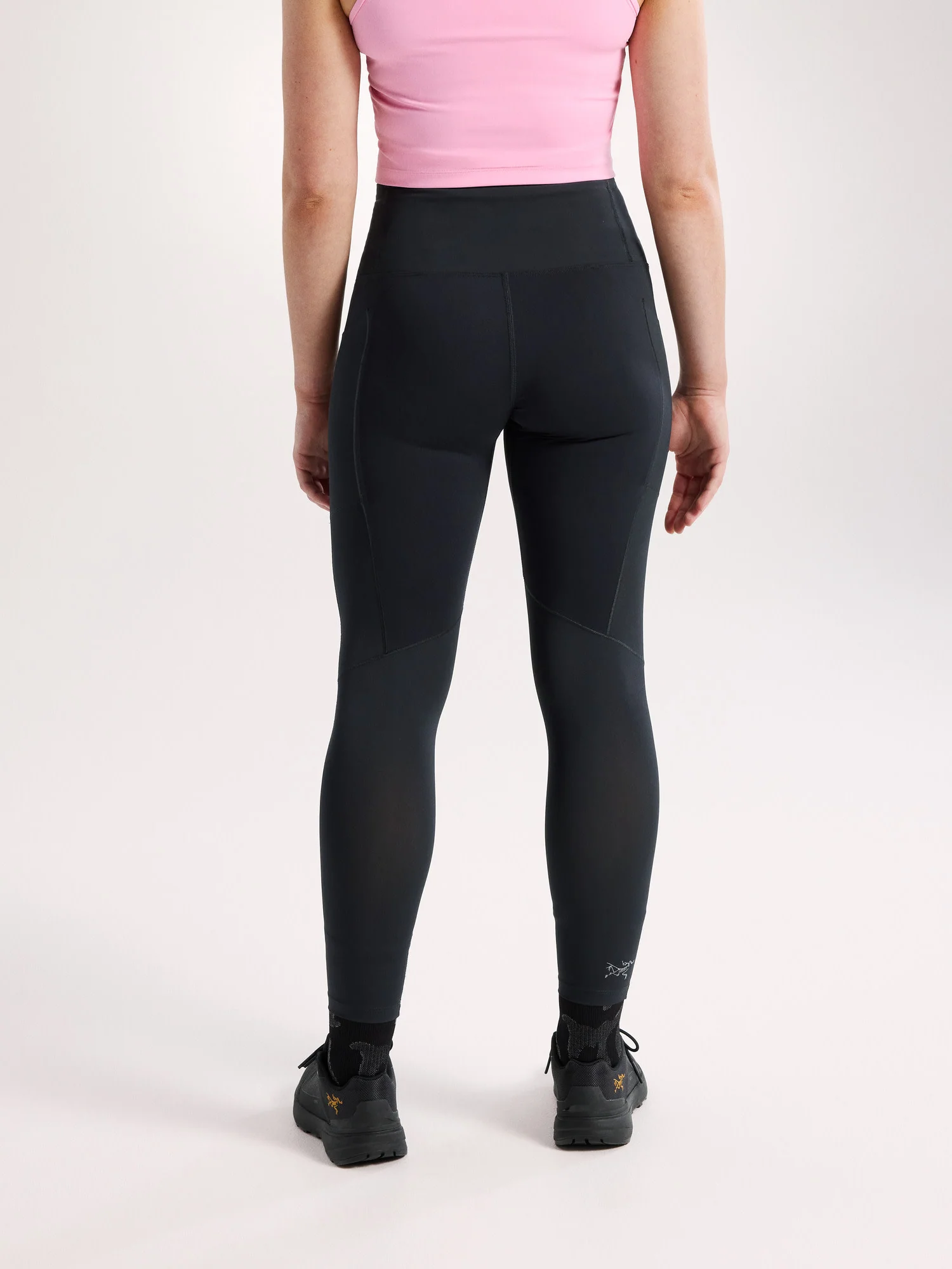 Essent High-Rise Utility Legging 26" Women's - Image 4
