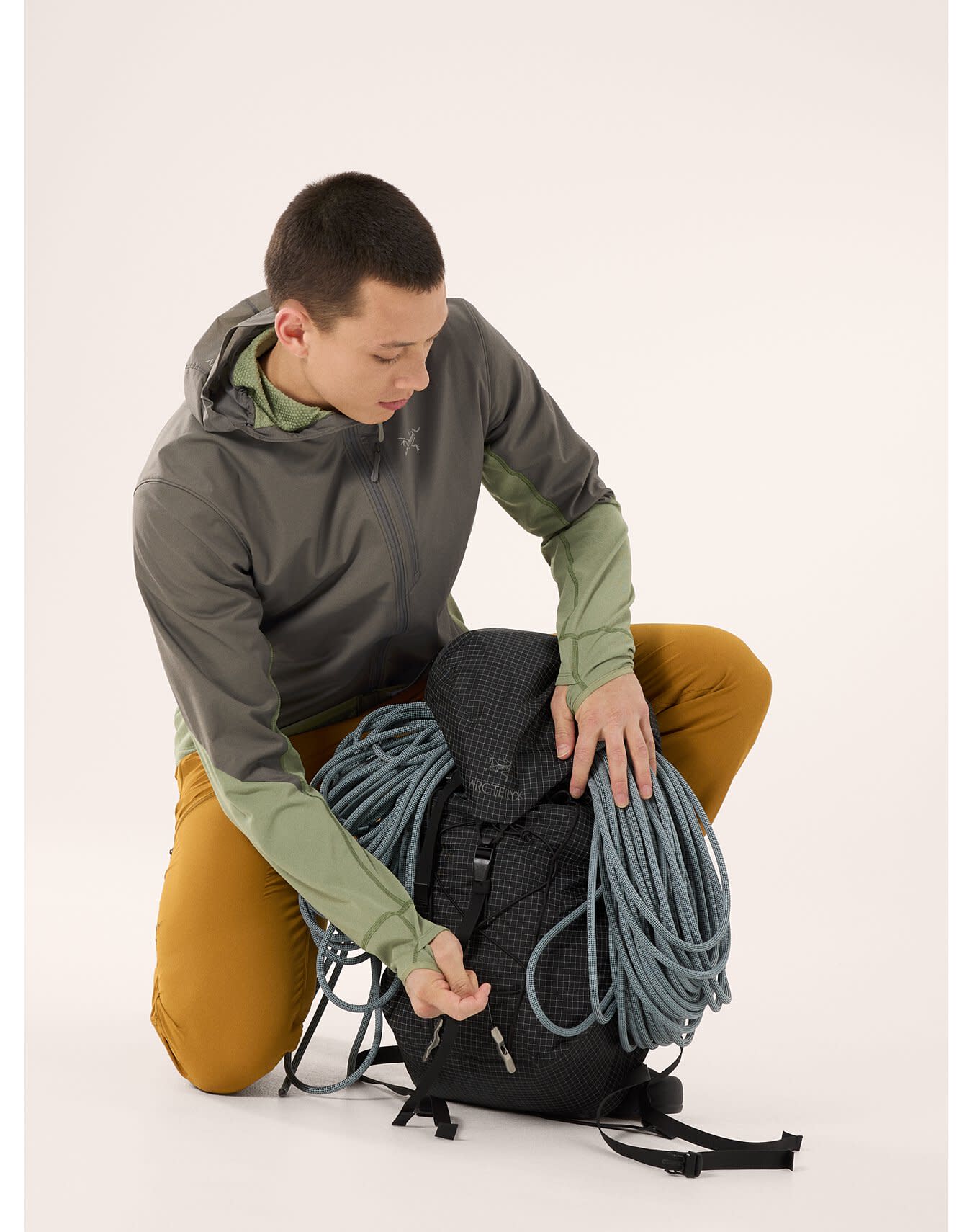 Konseal Hybrid Hoody Men's - Image 2